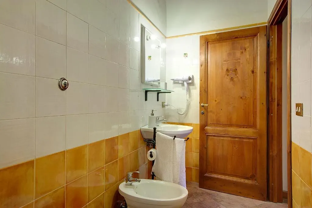 ** Hotel Pitti Living B&B Florencja Włochy